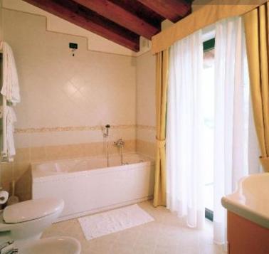 Hotel Ristorante Pedrocchi San Giorgio di Perlena Номер фото